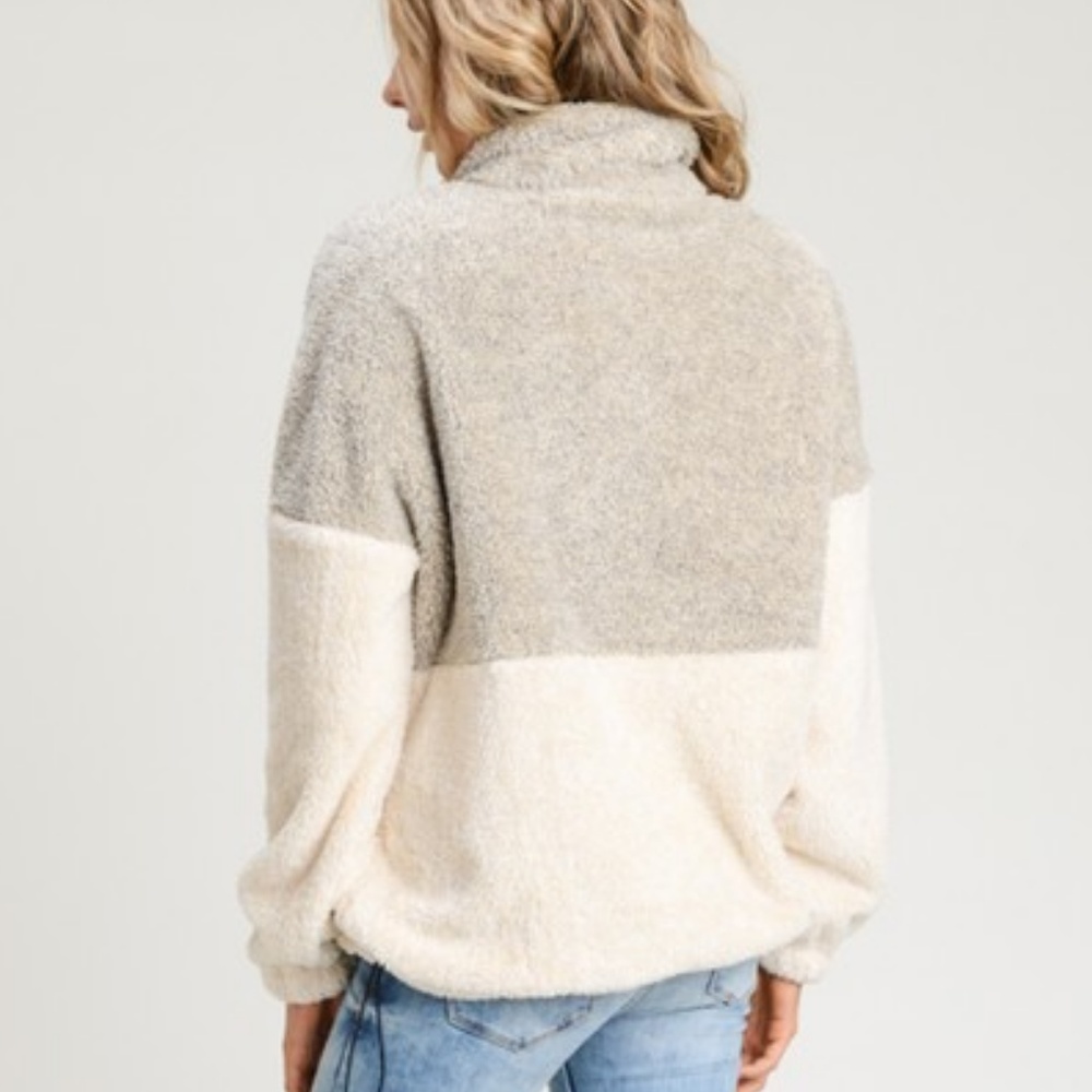 LAST NEW Taupe Green /Cream Color Block Pull Over - Picture 3 of 5